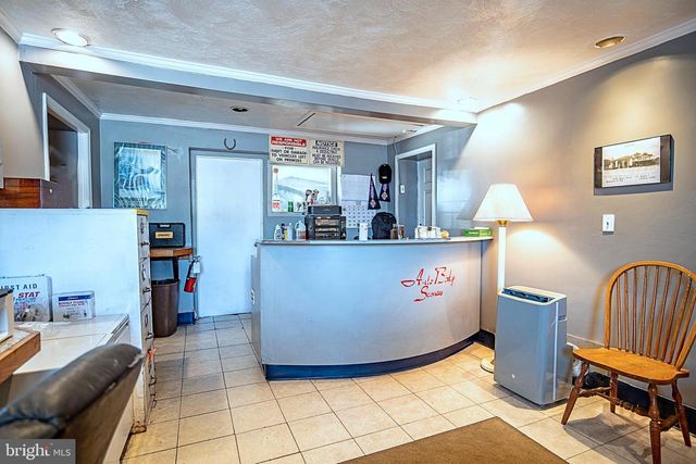 6233 BELAIR RD, Baltimore, MD 21206