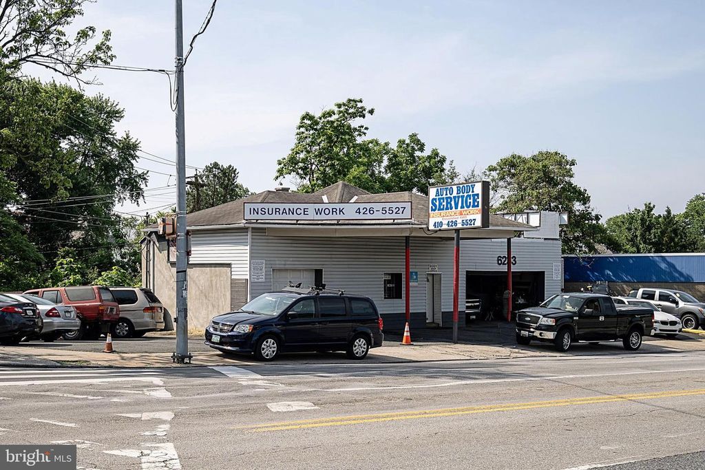 6233 BELAIR RD, Baltimore, MD 21206