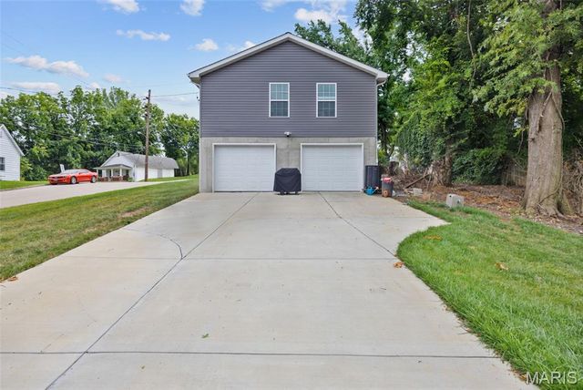 17 Frisco Street, Festus, MO 63028