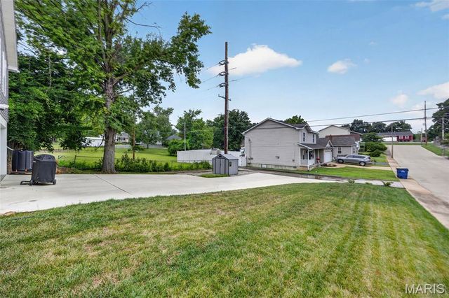 17 Frisco Street, Festus, MO 63028