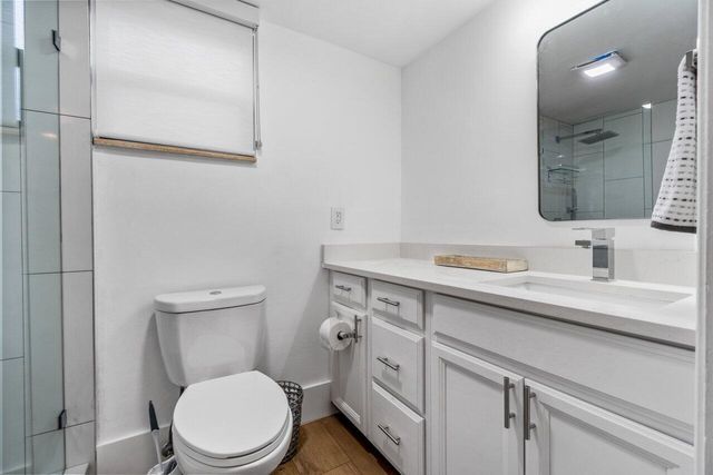 11863 Wimbledon Circle 444, Wellington, FL 33414