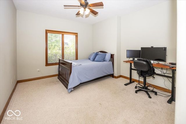 4181 S Village Row, New Palestine, IN 46163