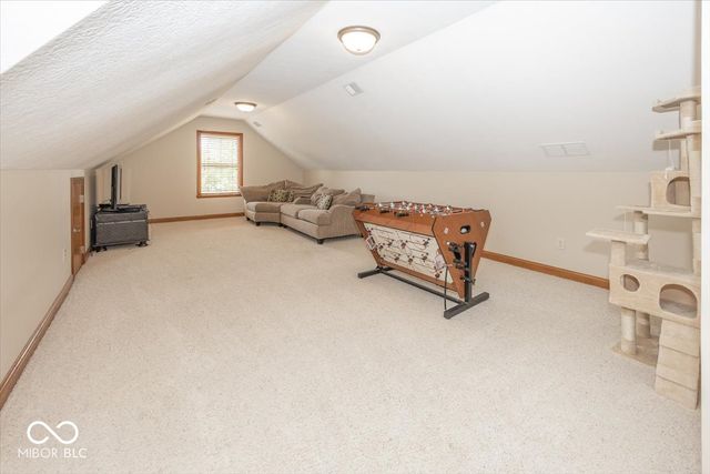 4181 S Village Row, New Palestine, IN 46163