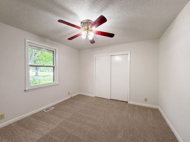 102 Lakewood Cir, Smyrna, TN 37167
