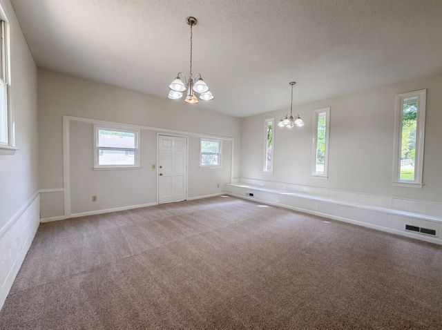 102 Lakewood Cir, Smyrna, TN 37167