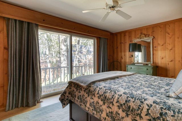 2526 Lakeshore Drive, Saugatuck Twp, MI 49408