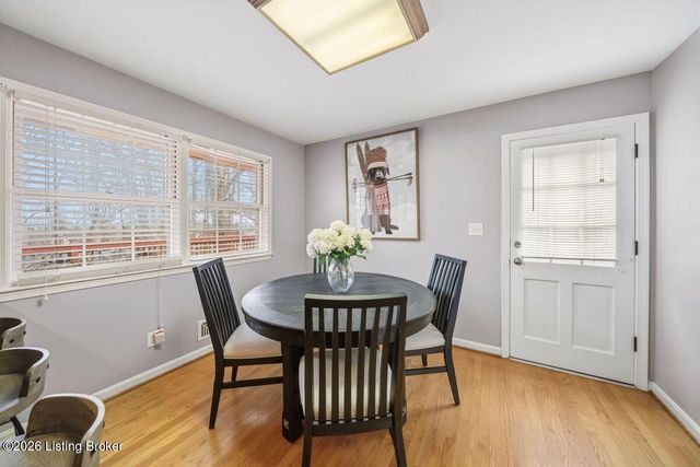 333 Kenwood Hill Rd, Louisville, KY 40214