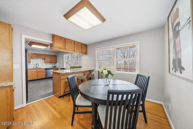 333 Kenwood Hill Rd, Louisville, KY 40214