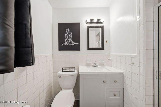 333 Kenwood Hill Rd, Louisville, KY 40214