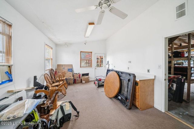 333 Kenwood Hill Rd, Louisville, KY 40214