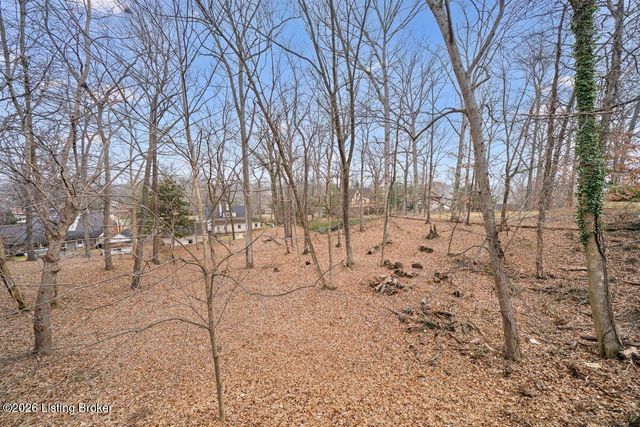 333 Kenwood Hill Rd, Louisville, KY 40214