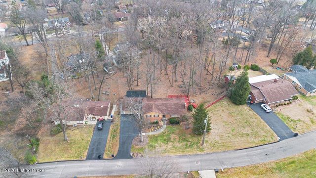 333 Kenwood Hill Rd, Louisville, KY 40214