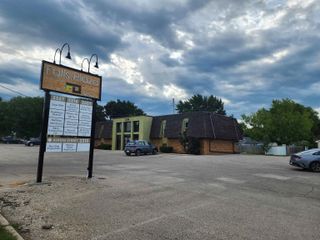 2310 Falls Ave Ste 5, Waterloo, IA 50701