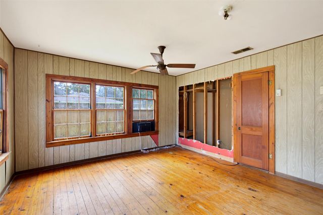 1104 Southline Street, Cleveland, TX 77327