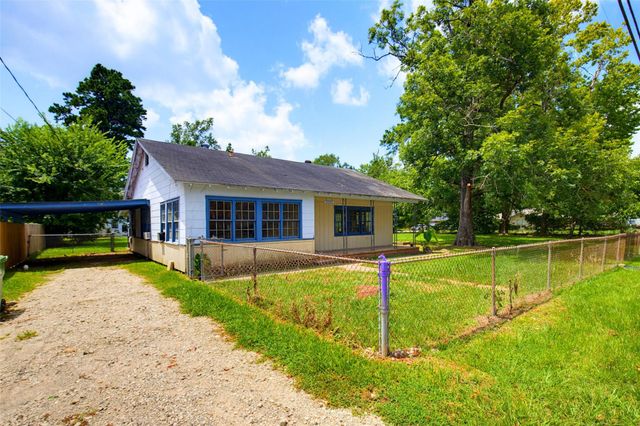1104 Southline Street, Cleveland, TX 77327