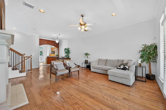 7926 Stoneyway Drive, Houston, TX 77040