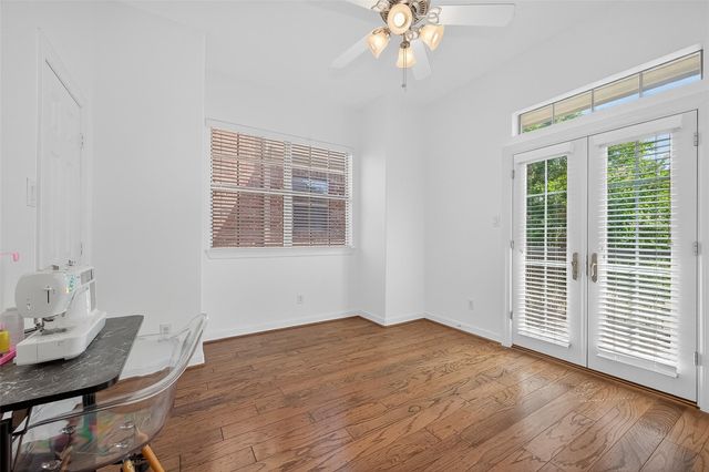 7926 Stoneyway Drive, Houston, TX 77040