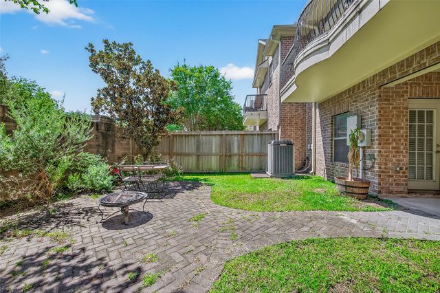 7926 Stoneyway Drive, Houston, TX 77040