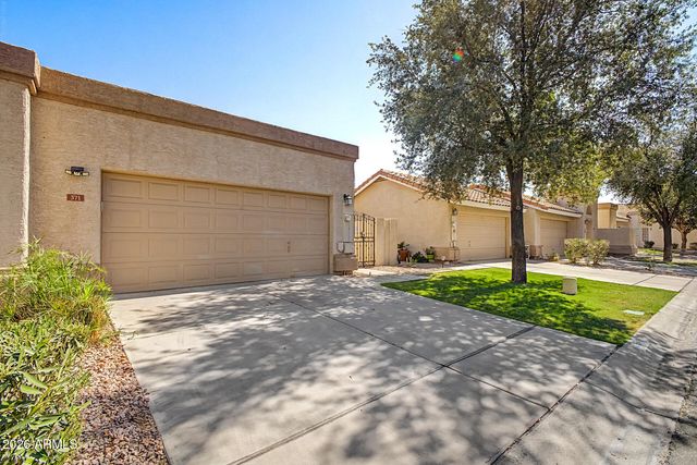 371 W LODGE Drive, Tempe, AZ 85283
