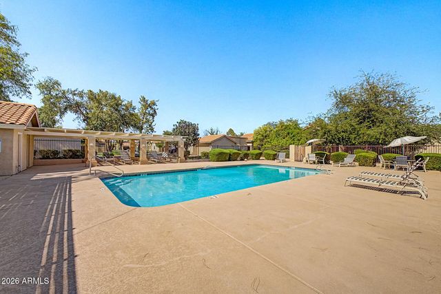 371 W LODGE Drive, Tempe, AZ 85283