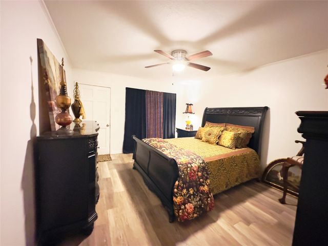 1206 Earl Street, Commerce, TX 75428