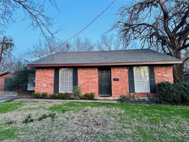 1206 Earl Street, Commerce, TX 75428