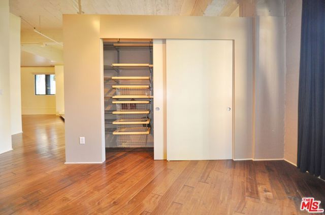 849 S Broadway M8, Los Angeles, CA 90014