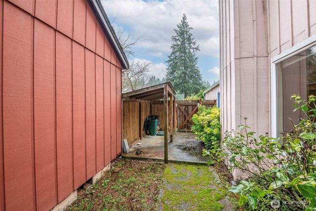 647 Malibu Drive SE, Lacey, WA 98503