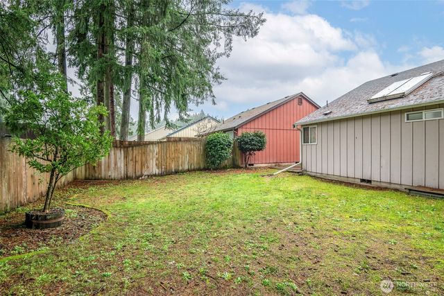647 Malibu Drive SE, Lacey, WA 98503