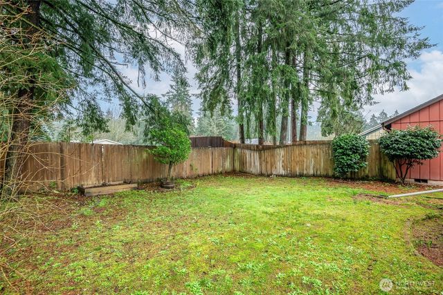 647 Malibu Drive SE, Lacey, WA 98503