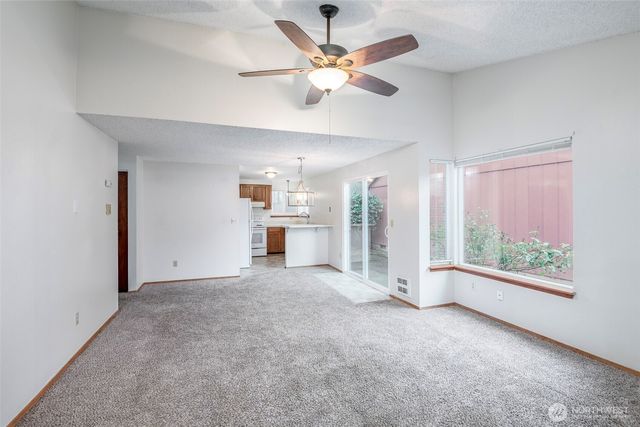 647 Malibu Drive SE, Lacey, WA 98503