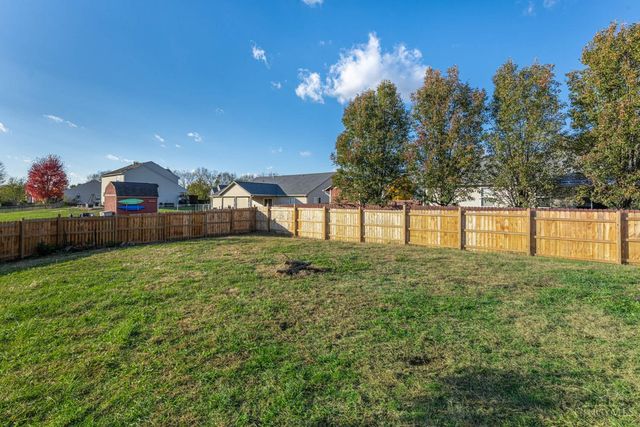 7103 Country Walk Drive, Carlisle, OH 45005