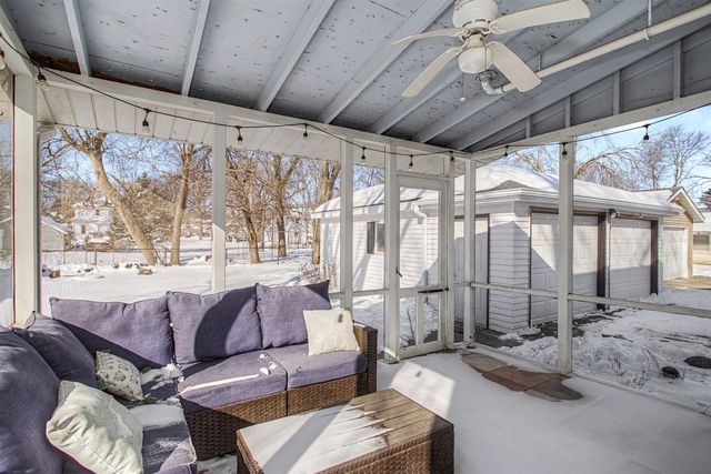 713 Crawford Avenue, Ames, IA 50010