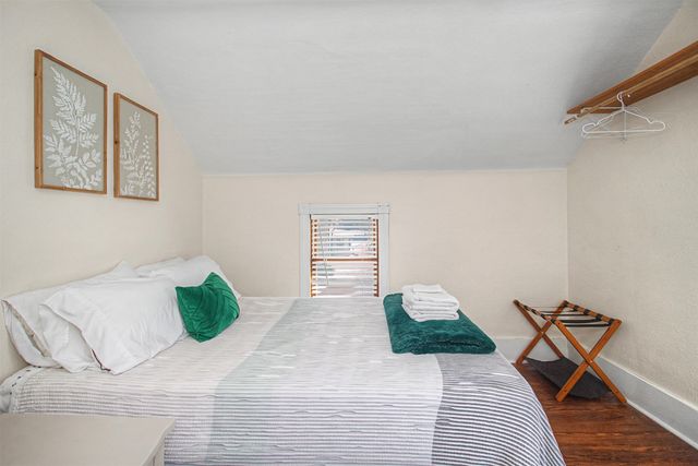 713 Crawford Avenue, Ames, IA 50010