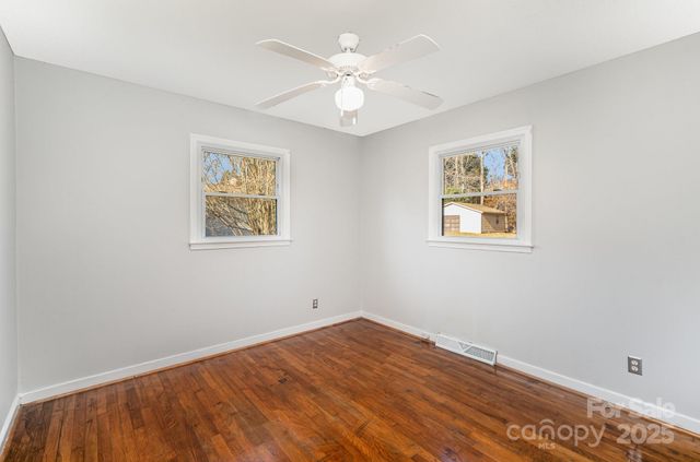 1712 Hoffman Road, Gastonia, NC 28054