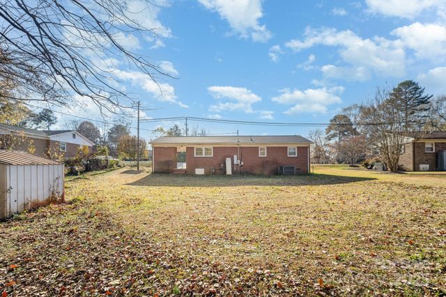 1712 Hoffman Road, Gastonia, NC 28054