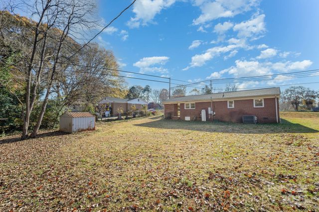 1712 Hoffman Road, Gastonia, NC 28054