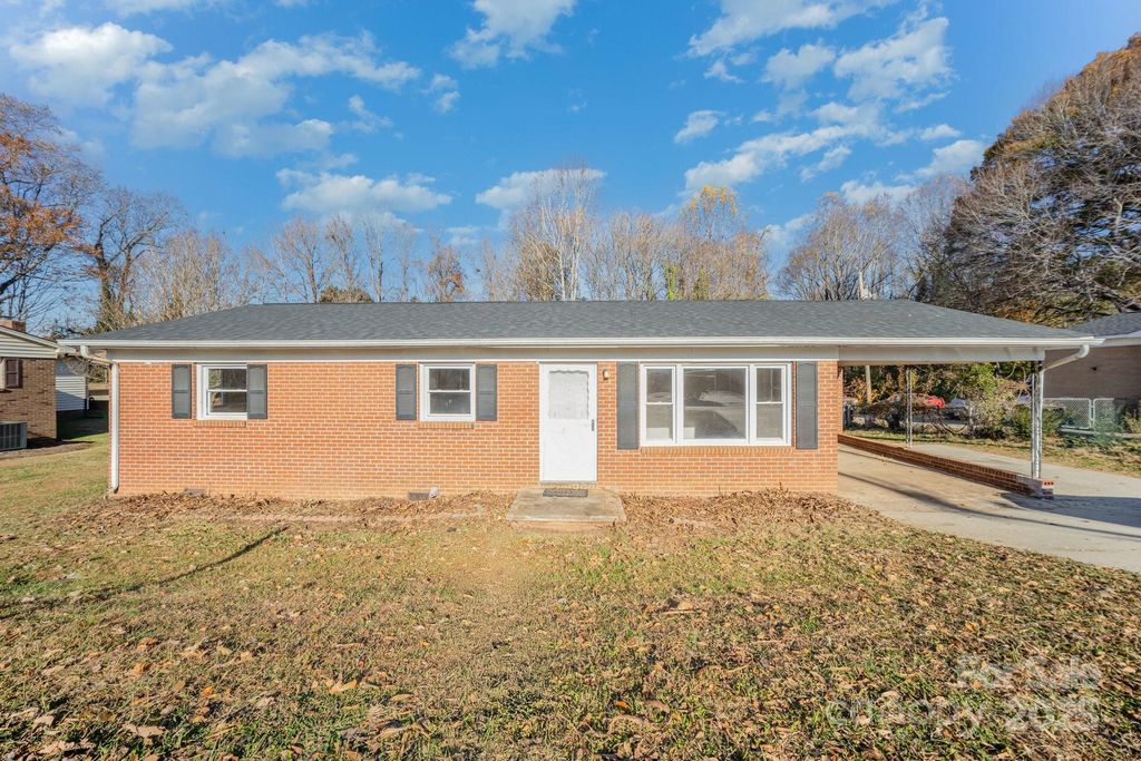 1712 Hoffman Road, Gastonia, NC 28054