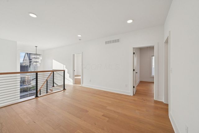 2835 Katmai Drive, Columbus, OH 43228