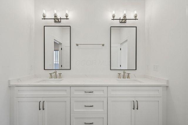 2835 Katmai Drive, Columbus, OH 43228