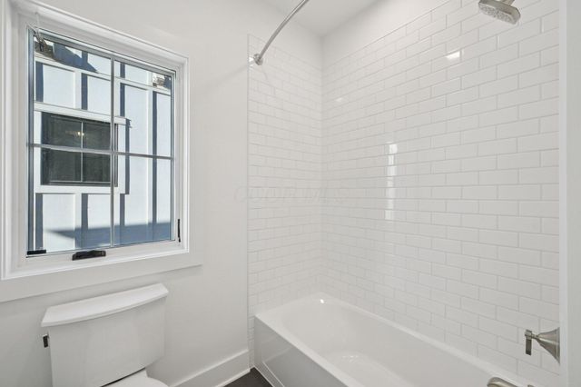 2835 Katmai Drive, Columbus, OH 43228