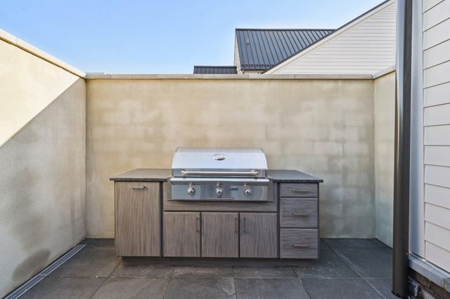 2835 Katmai Drive, Columbus, OH 43228