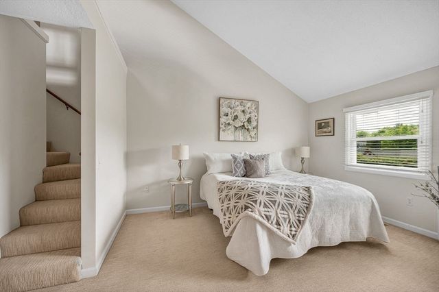 13 Carnation Circle B, Reading, MA 01867