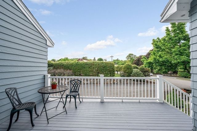 13 Carnation Circle B, Reading, MA 01867