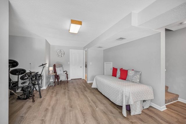 13 Carnation Circle B, Reading, MA 01867