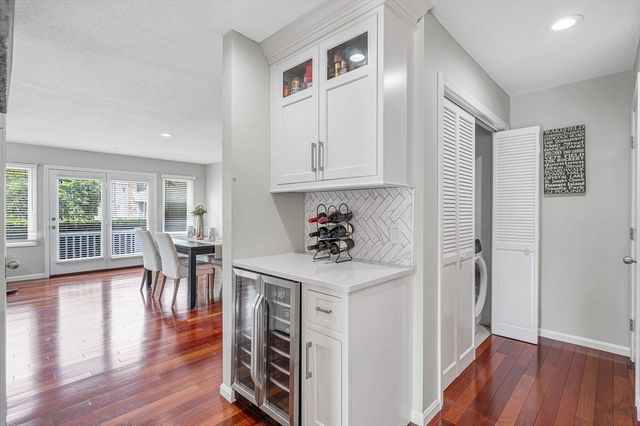 13 Carnation Circle B, Reading, MA 01867