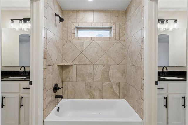 5613 St James Place, Oklahoma City, OK 73179