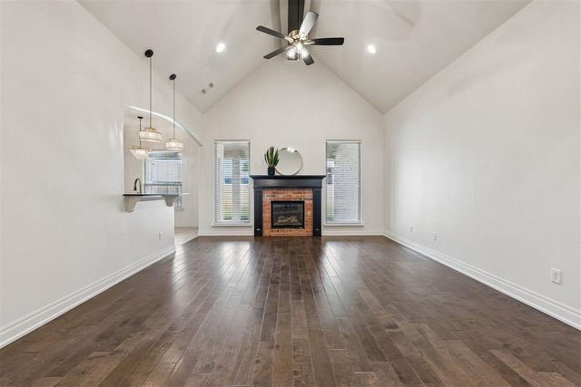 5613 St James Place, Oklahoma City, OK 73179