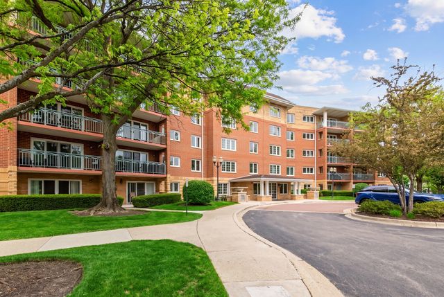 710 Creekside Drive 302, Mount Prospect, IL 60056