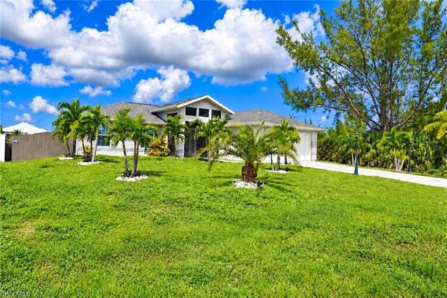 2212 NW 42nd PL, Cape Coral, FL 33993